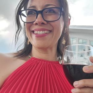 Meet your Posher, Vanessa